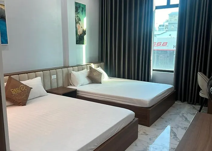 Khách sạn hẻo lánh Dayth 2 *